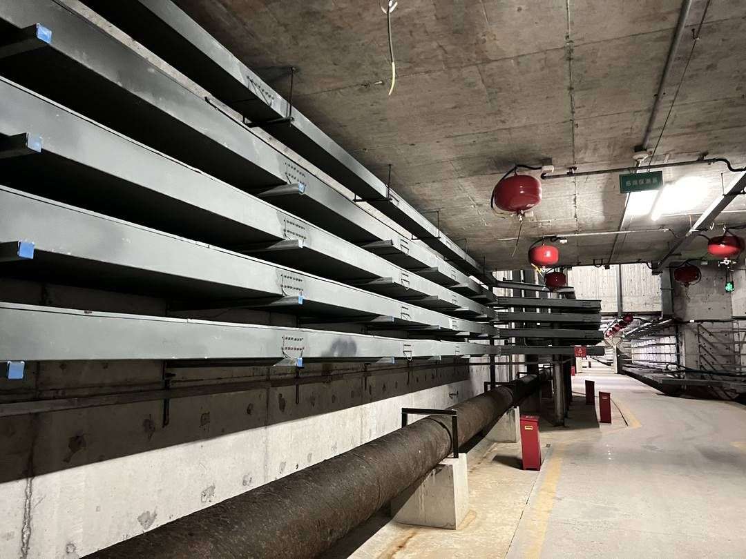 地下水流失导致28个主要美国城市下沉 威胁到人口密集地区的基础设施(图1)