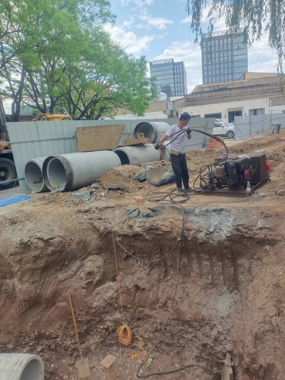 岱山推进城西片区交通 及管网设施提升工程(图1)