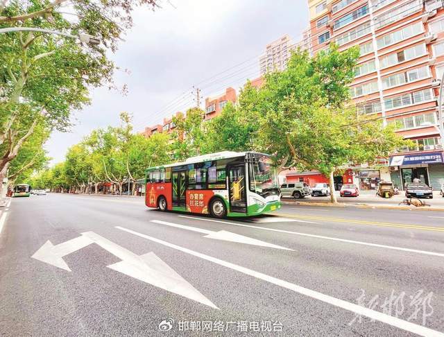 邯郸：城市道路地下“提质”地上“焕新”(图4)