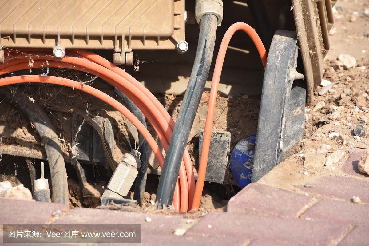 《四川省市政基础设施资产管理办法（试行）》：严禁为没有收益或收益不足的市政基础设施资产违法违规举债不得增加隐性债务(图1)