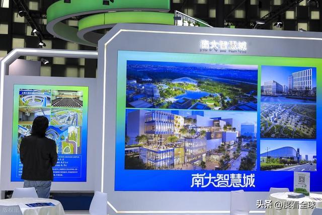 上海城博开馆即火！智慧科技重塑城市肌理绿色革命点亮未来生活(图4)