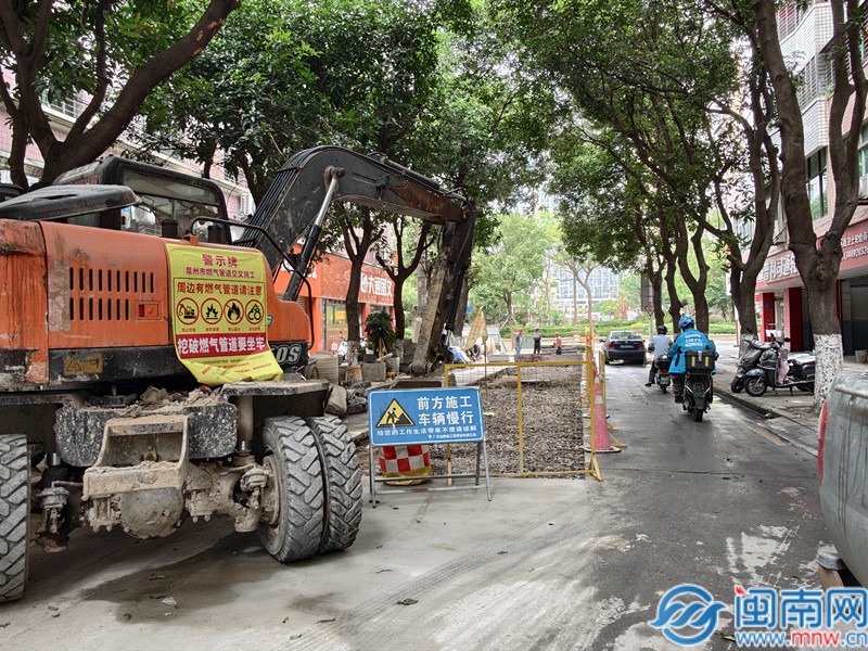 【民声有约】泉州市区圣茂街占道施工影响通行 施工方明确月底前完工(图3)