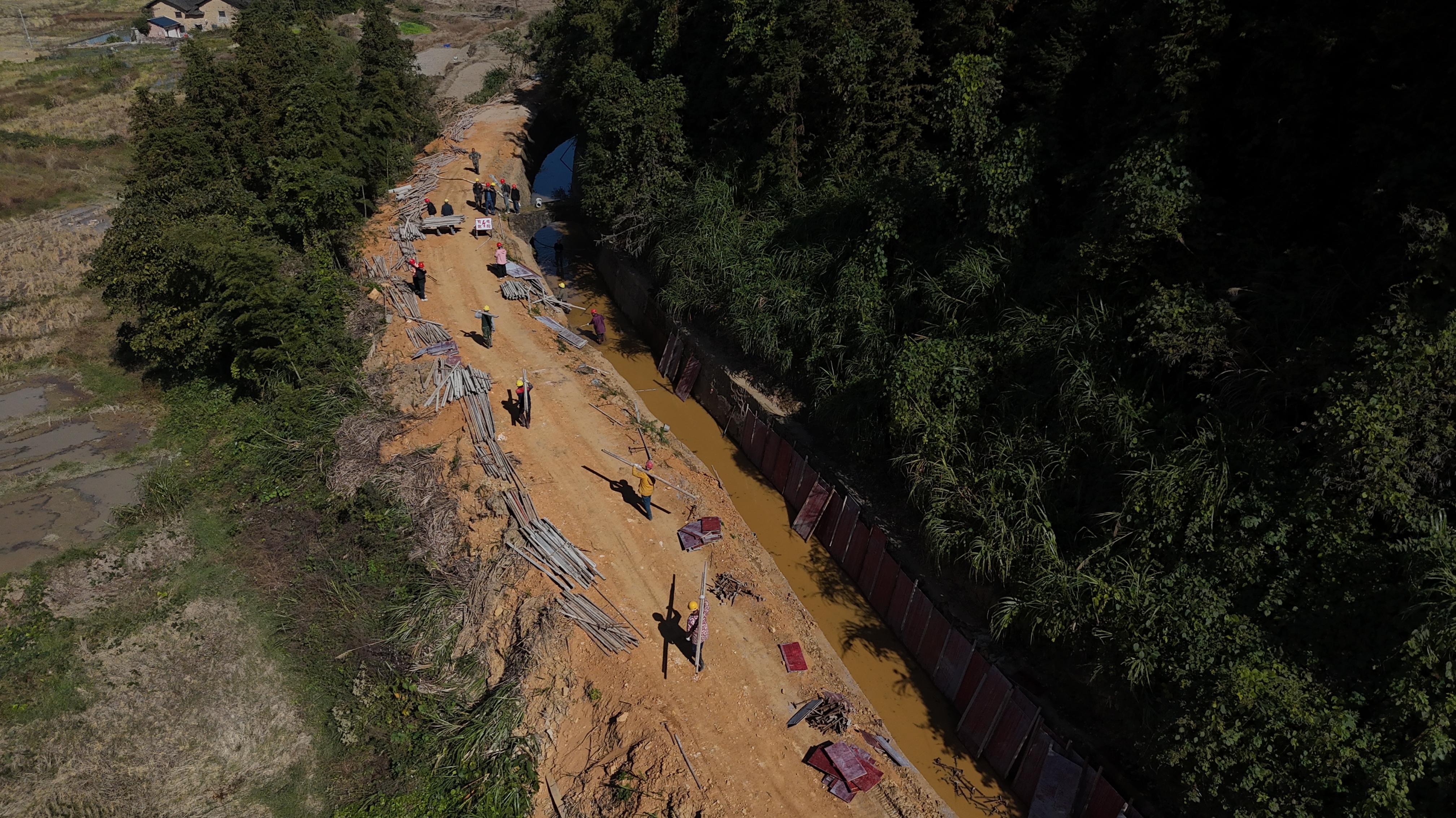 加固水库保安全 畅通渠系润良田——郴州5年投入55亿元完善水利基础设施网络(图3)