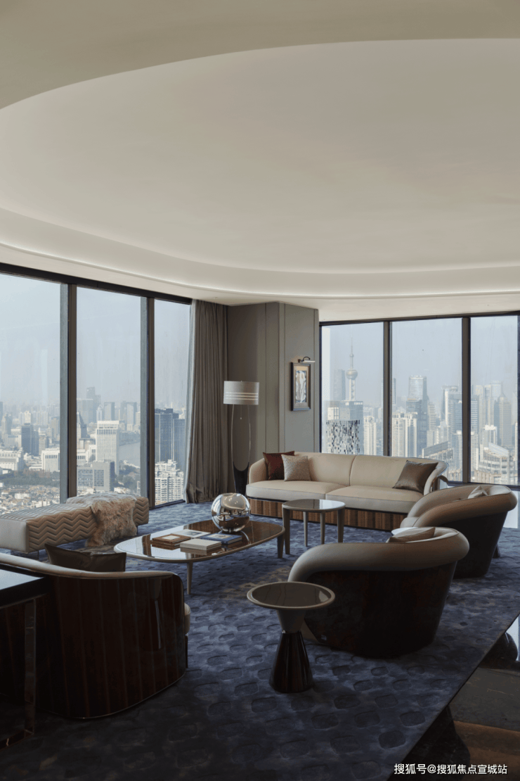 外滩天幕17152026年最新售楼中心-外滩天幕1715售楼处首页网站-楼盘百科-处最新发布-楼盘详情-房价-户型-官网电话(图7)