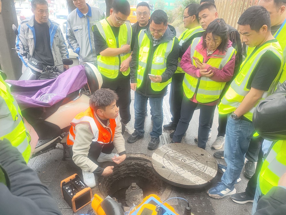 兴县人民政府办公室关于印发兴县城市地下市政基础设施普查实施方案的通知(图1)