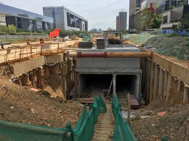 四川：推动消费基础设施改造升级前瞻布局未来产业(图1)